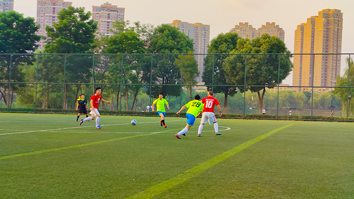 球赛尽展风范 增添企业活力_PP电子 -神经药物生产基地