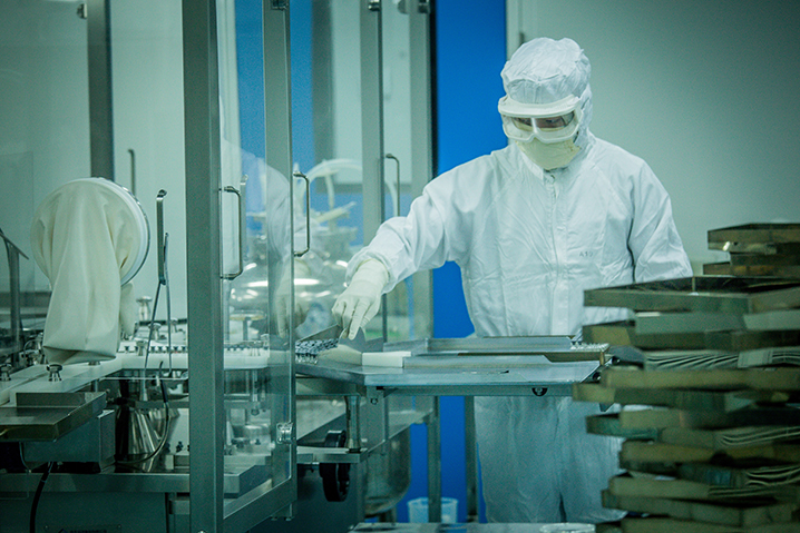 郭元强书记莅临PP电子生物调研指导_PP电子 -神经药物生产基地