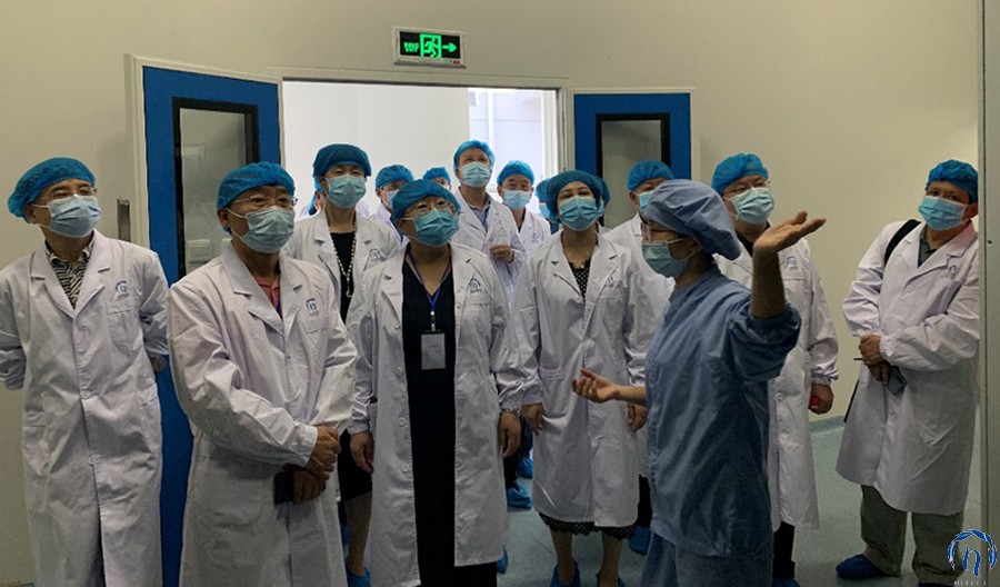 卓越之行，，，PP电子之情，，，校企相助，，，携手共赢_PP电子 -神经药物生产基地