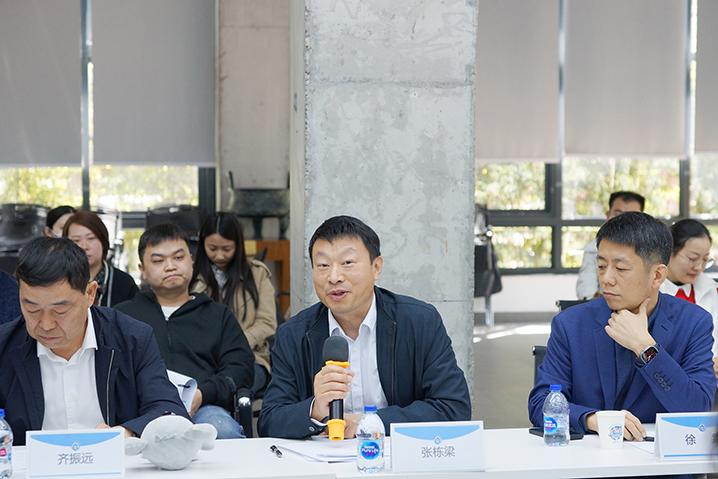 科技为工业赋能 ——武汉大学初级手艺司理人赴PP电子生物交流_PP电子 -神经药物生产基地